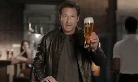 Девід Духовни знявся в рекламі російського пива