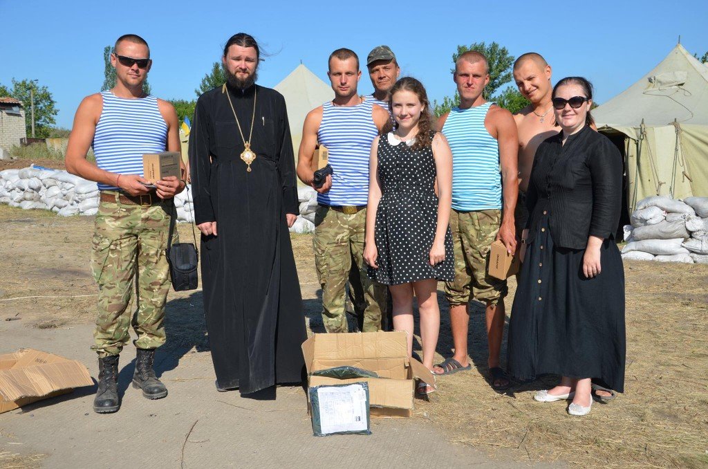 Волонтери доставили полтавським десантникам в зону АТО обіцяний тепловізор