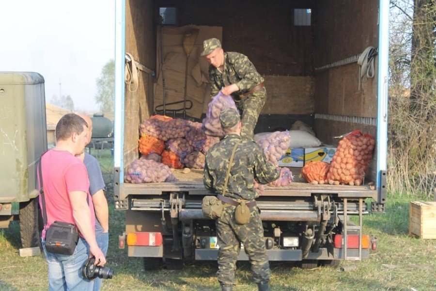 Полтавці можуть допомогти землякам, які в зоні АТО: список потреб