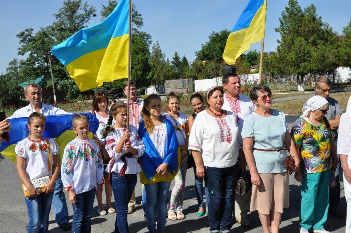 У Нових Санжарах на День Незалежності провели марш єдності