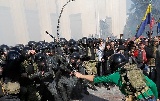 Радикали намагаються відкрити в Україні «другий фронт»