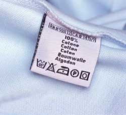 Що означають позначки на одязі