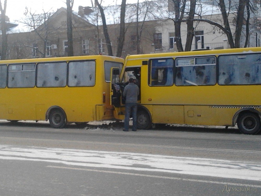 У 11 районах Полтавщини обмежили дорожній рух