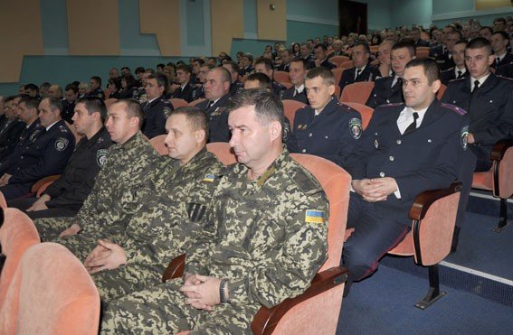 День міліції полтавські правоохоронці вирішили не святкувати