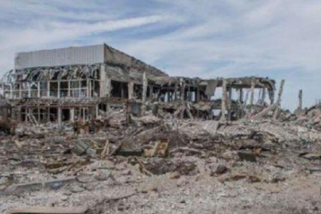 Обороняючи Донецький аеропорт, загинув боєць з Полтавщини, ще одного контузило
