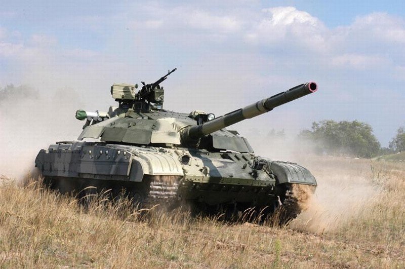 Сьогодні Україна почне відведення важкого озброєння