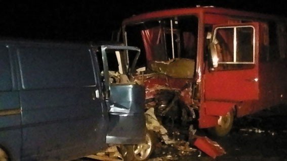 У ДТП на Полтавщині двоє загинули, п’ятеро людей постраждали