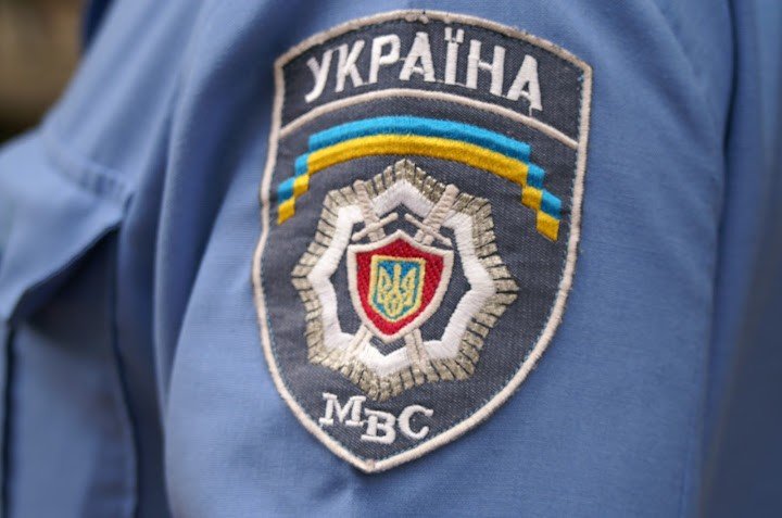 Псевдоміліціонер штрафував вночі полтавців