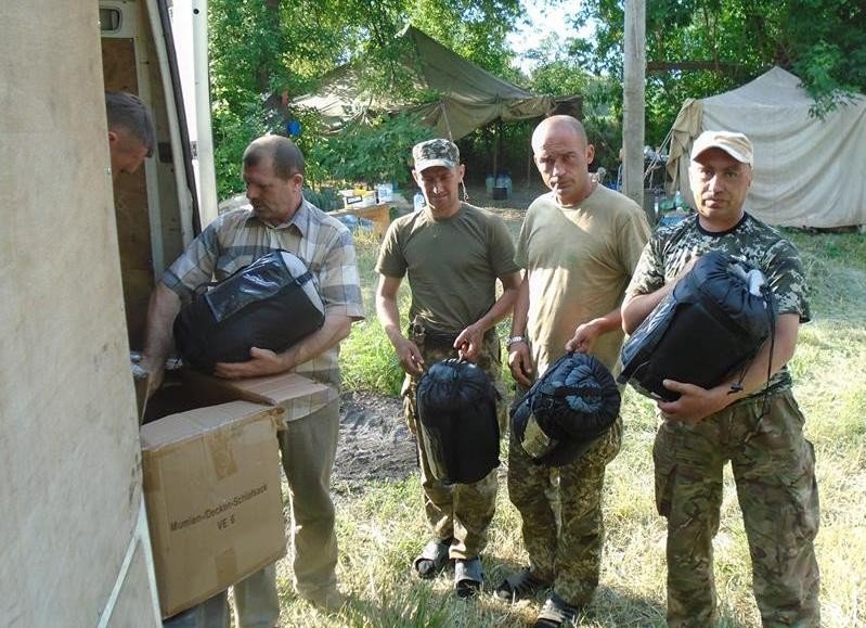 «Вільні Люди» із Полтави відвезли допомогу для 30-ї бригади