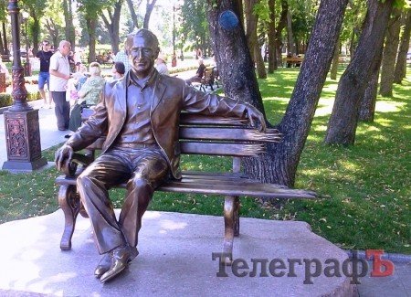 У Кременчуці скандал через пам’ятник екс-меру Бабаєву