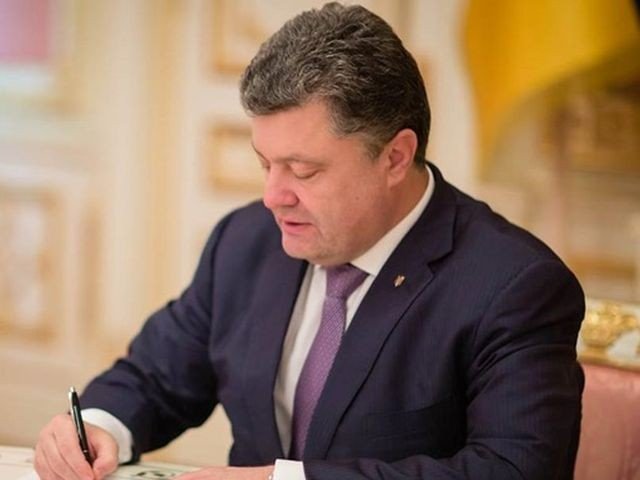 Президент підписав закон про звільнення від мобілізації викладачів та студентів вишів