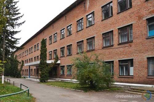 Уряд передав вузлову лікарню станції Гребінка місцевій владі