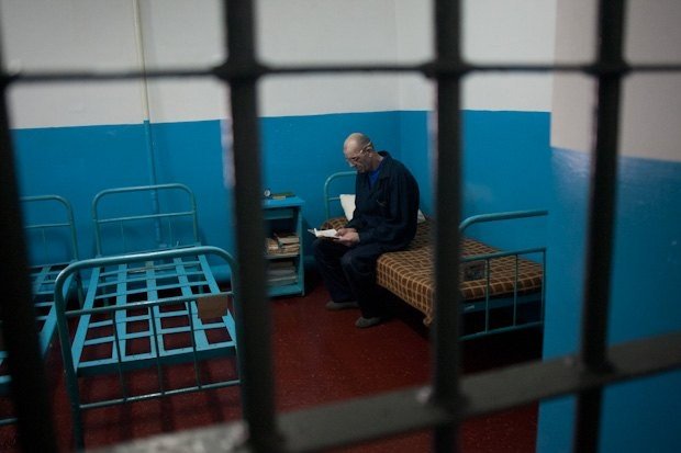 Українським в’язням взялись поліпшувати життя: чого чекати та про кращі в’язниці світу