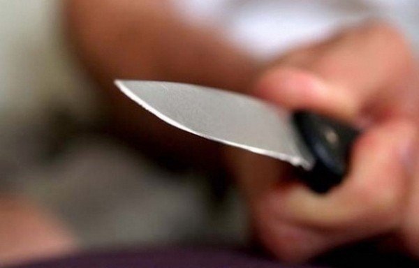 У Полтаві один студент поранив ножем іншого