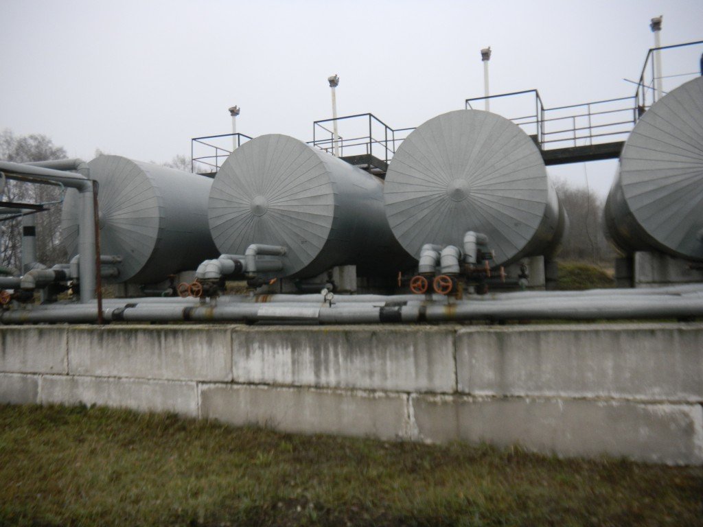 На Полтавщині діяв незаконний нафтопереробний завод