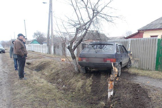 На Полтавщині у ДТП загинуло двоє людей