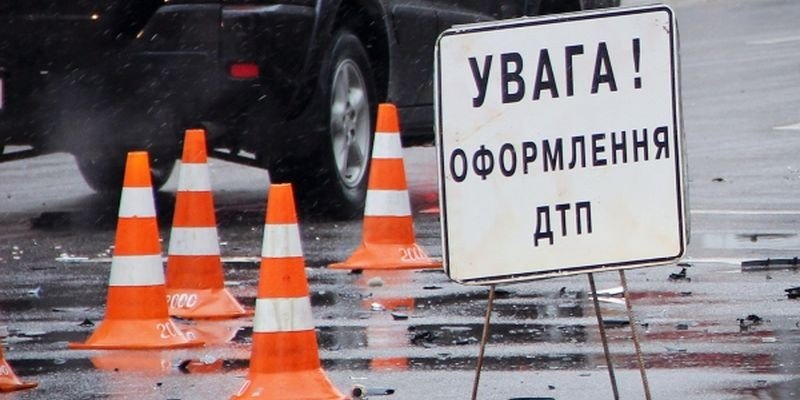 На Полтавщині маршрутка зіштовхнулась із вантажівкою: шестеро загиблих