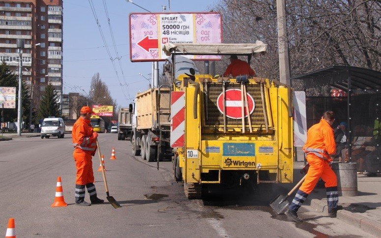 У Полтаві ремонтують вулицю Фрунзе