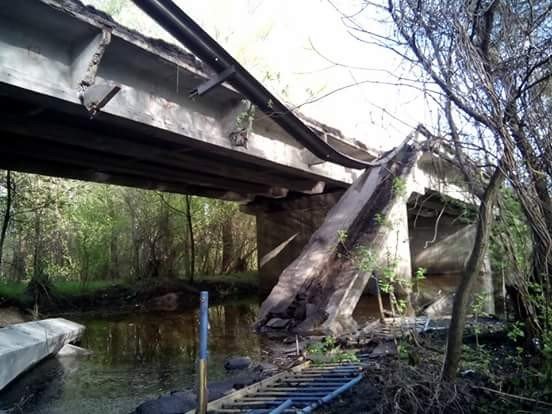 На Полтавщині обвалився міст: звернення Служби автомобільних доріг до водіїв