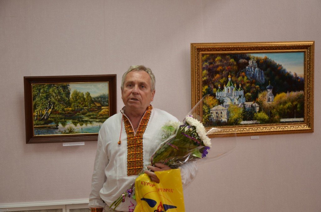 Переселенець-художник із зони АТО презентував у Миргороді виставку картин
