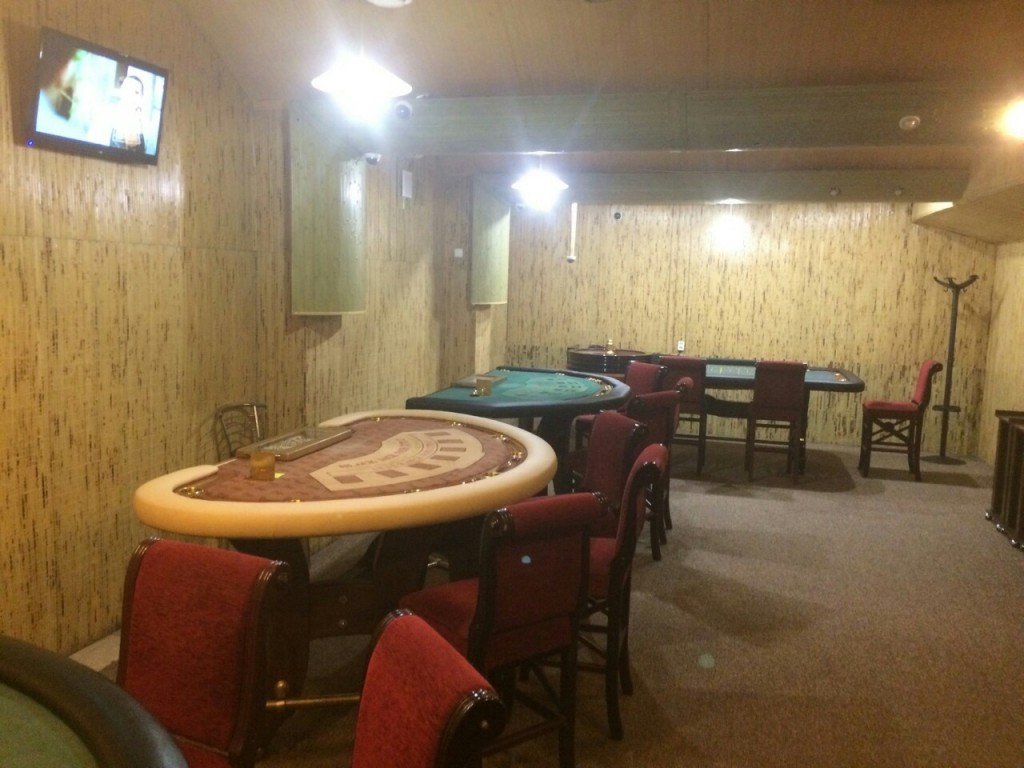 На Полтавщині «прикрили» нелегальне казино у кав'ярні