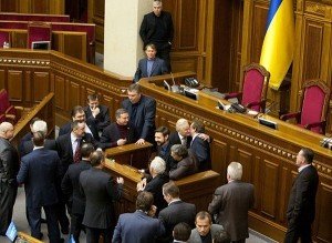 Депутати продовжать свої повноваження на рік