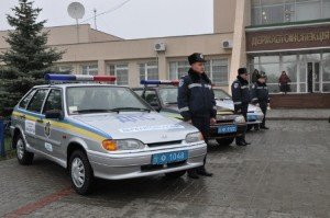 У Полтаві співробітники ДАІ отримали нові авто та спецобладнання