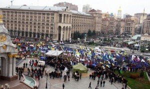 Підприємці дали Януковичу час до 18:00, далі - відставка