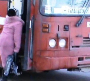 Хто має право їздити безкоштовно в полтавських кільцевих автобусах №20 та №21