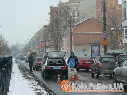 Коли журналіст потрапила на місце пригоди, учасники ДТП саме роз'їхались.