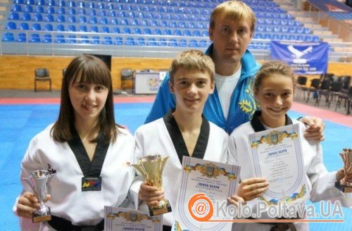 Медалісти (фото kolo.poltava.ua)
