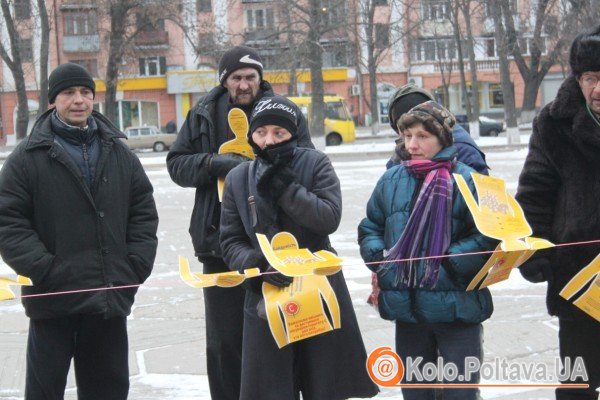 Полтавці просять більше грошей на профілактику ВІЛ, туберкульозу та наркоманії