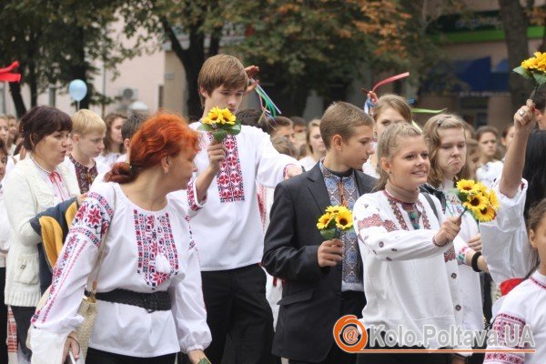 Фото минулорічного параду, що провели у День міста