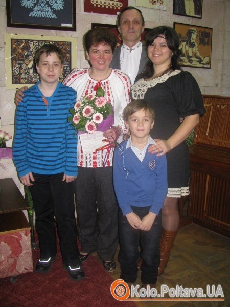 Родина Ваценків із онуком Ярославом