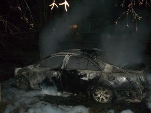 На Полтавщині знову горів автомобіль, цього разу – в Лубнах