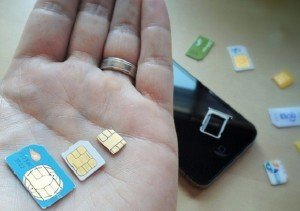 Українців хочуть примусити купувати SIM-картки лише за паспортами