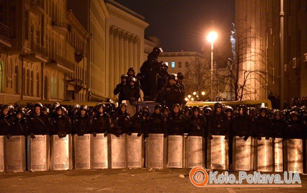 Чого чекати, якщо в Україні введуть надзвичайний стан