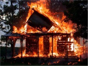 На Полтавщині за добу згоріли дві лазні 