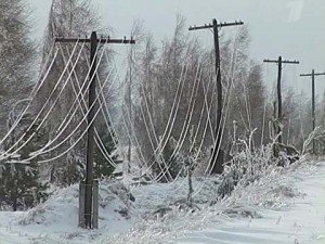 Рятівники та комунальники продовжать працювати в посиленому цілодобовому режимі