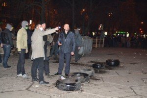 На полтавському Євромайдані не вирішать валити пам’ятник Леніну чи ні