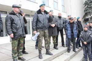 Повітрянодесантні війська закликали полтавців мобілізуватись, але не панікувати