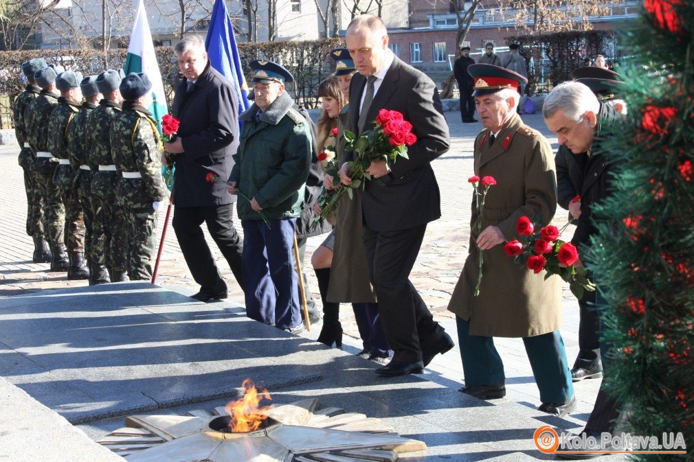 У Полтаві відбулися урочистості з нагоди 70-ї річниці визволення України від нацистів