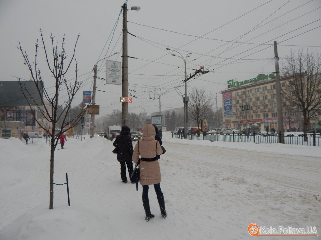 У Полтаві на зупинках 2016 року збираються встановити ще п’ять електронних табло