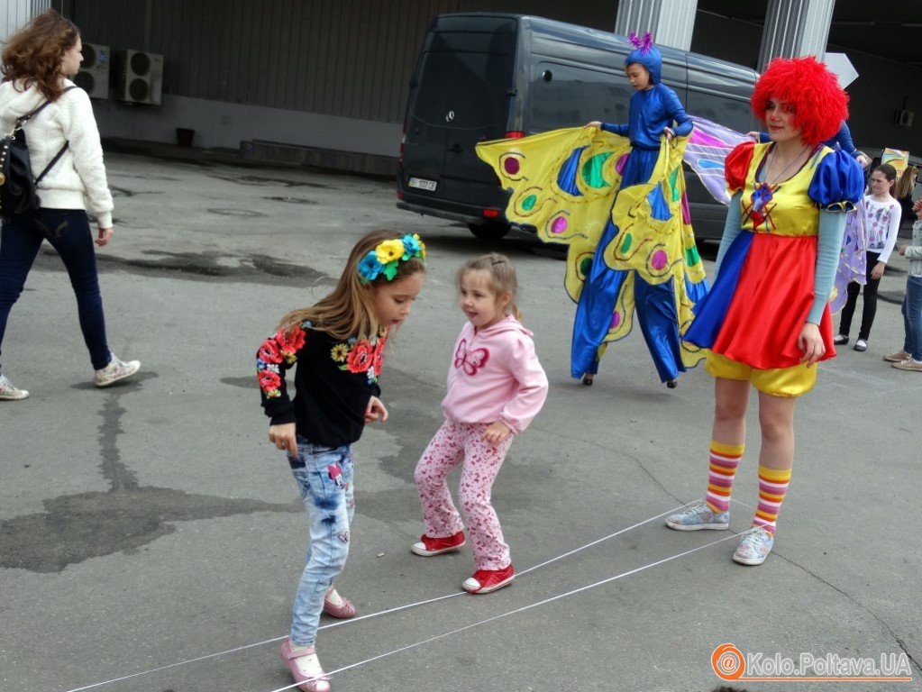 У Полтаві відбувся фестиваль вуличних ігор та мистецтва