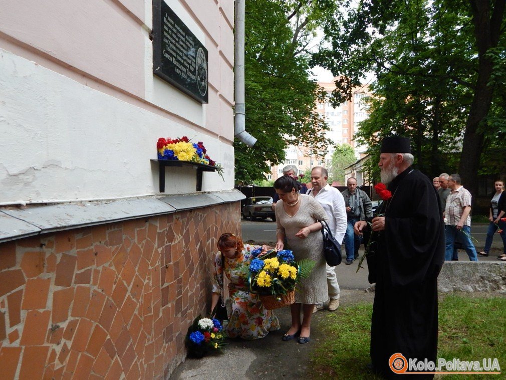 У Полтаві на вшануванні Петлюри розповіли про встановлення йому пам ятника (ФОТО)