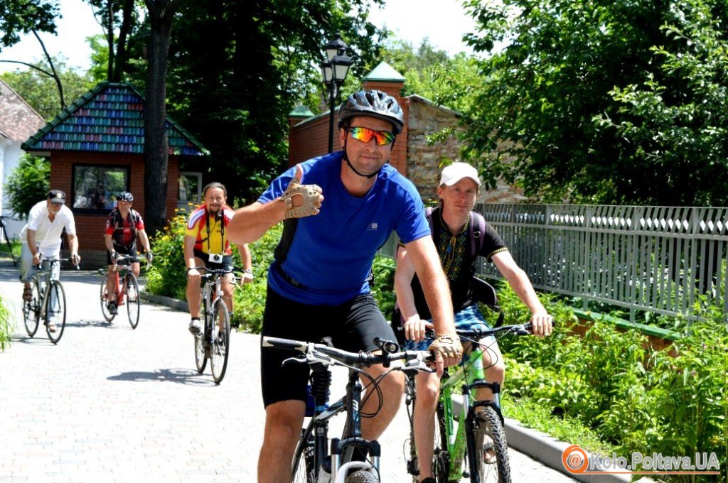 Не всі учасники велопробігу Вишиваний Шлях доїхали до Полтави (ФОТО)