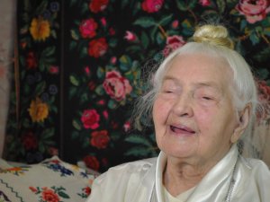 Ольга Майборода у день свого 103-річчя передала допомогу бійцям АТО