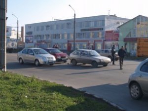 Фото: Подробиці вчорашньої автопригоди у Полтаві