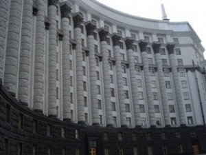 Фото: Полтавські вчителі сьогодні вимагали у Києві підвищення зарплати