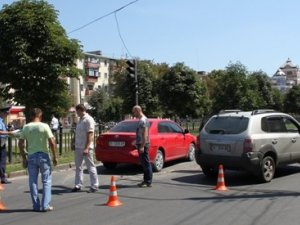 У Полтаві ДТП поблизу ОЦЕВУМу